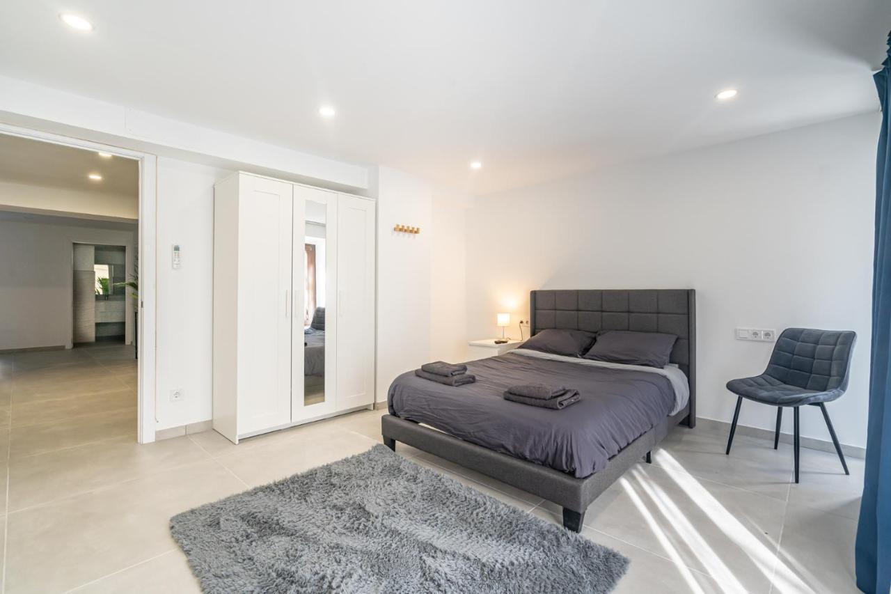New Modern Cozy Apartment Valensiya Dış mekan fotoğraf