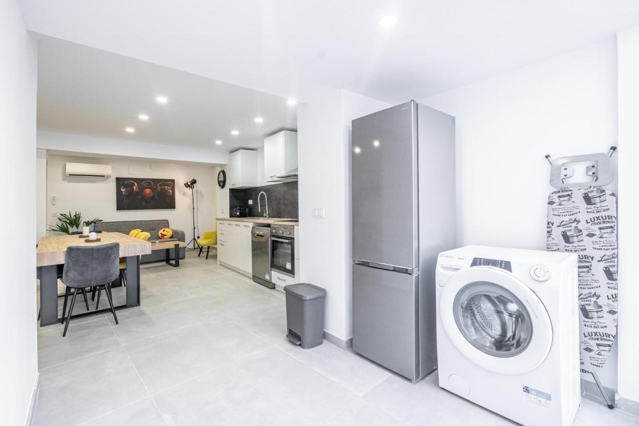 New Modern Cozy Apartment Valensiya Dış mekan fotoğraf